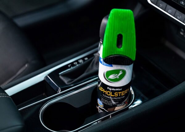 Turtle Wax Upholstery Leather Cleaner 1